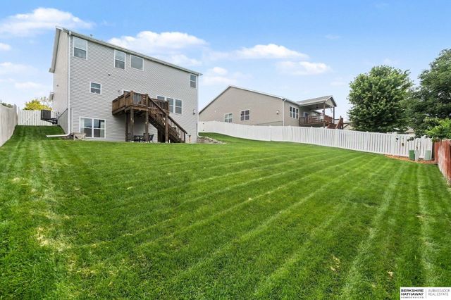 4606 Hansen Avenue, Papillion, NE 68133
