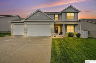 4606 Hansen Avenue, Papillion, NE 68133