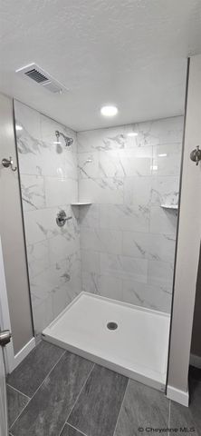 1414 HUGUR AVE, Cheyenne, WY 82001