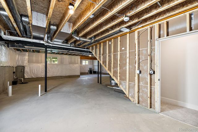 5636 Fir Court, Almont Township, MI 48003