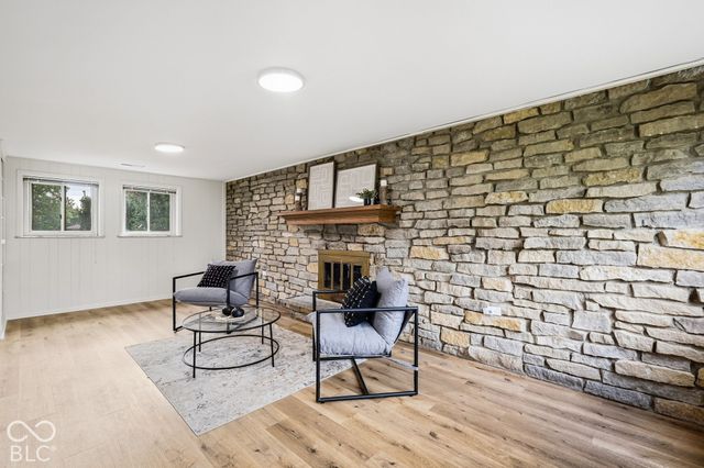 6360 Knyghton Road, Indianapolis, IN 46220