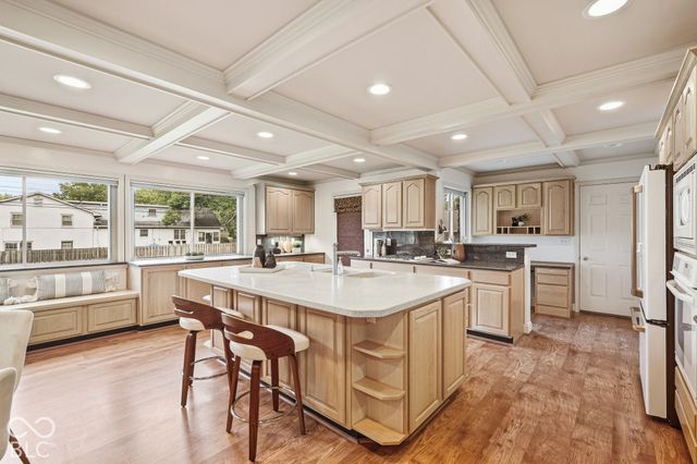 6360 Knyghton Road, Indianapolis, IN 46220