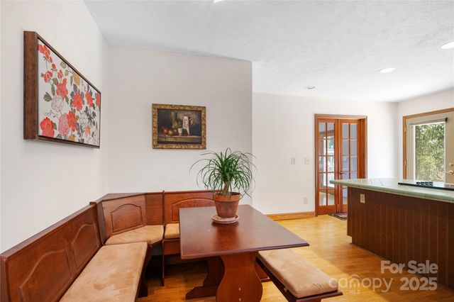 15 Elmwood Lane 161, Asheville, NC 28803