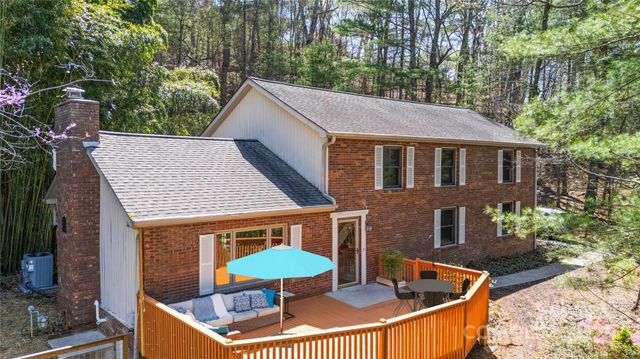 15 Elmwood Lane 161, Asheville, NC 28803