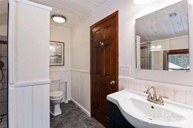 15 Elmwood Lane 161, Asheville, NC 28803