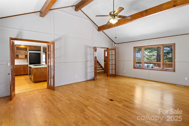 15 Elmwood Lane 161, Asheville, NC 28803