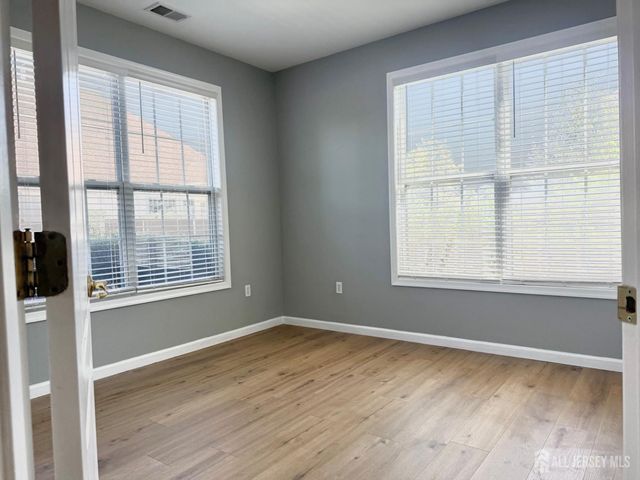 3213 Edward Stec Boulevard, Edison, NJ 08837