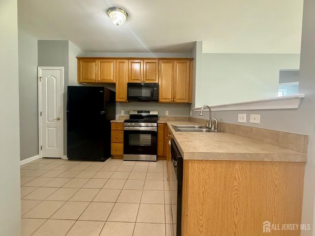 3213 Edward Stec Boulevard, Edison, NJ 08837