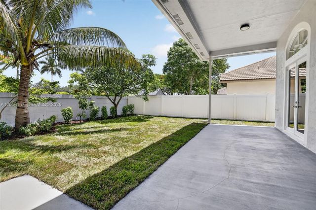 13791 NW 23rd St, Pembroke Pines, FL 33028