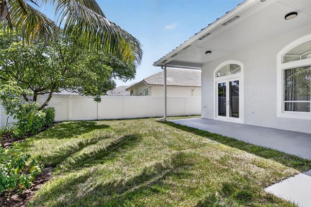 13791 NW 23rd St, Pembroke Pines, FL 33028