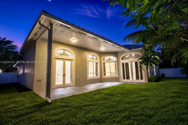 13791 NW 23rd St, Pembroke Pines, FL 33028