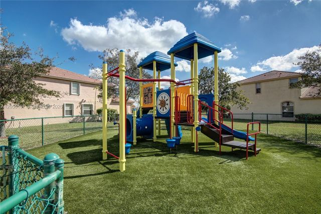 13791 NW 23rd St, Pembroke Pines, FL 33028