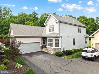 908 FARNHAM CT #44, Warrington, PA 18976