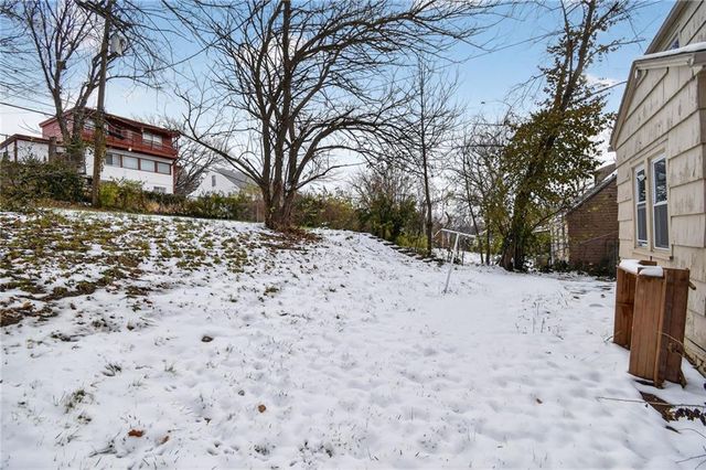 4653 Benton Boulevard, Kansas City, MO 64130