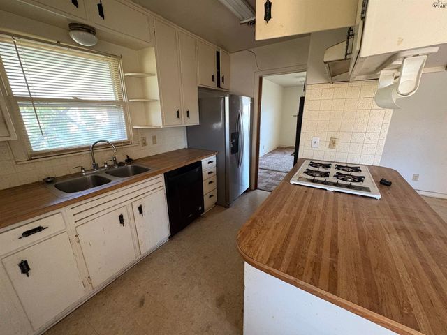 4511 LAKEVIEW, Wichita Falls, TX 76308