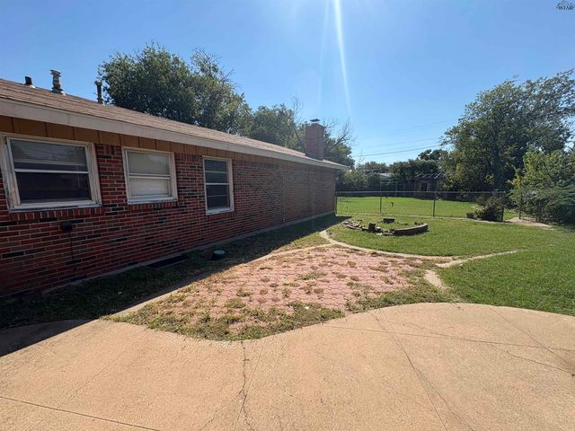 4511 LAKEVIEW, Wichita Falls, TX 76308