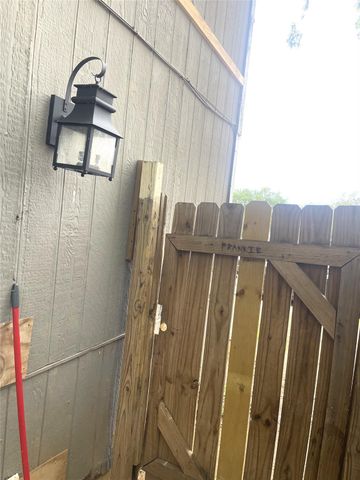 2200 Tabor CT A-1, Austin, TX 78748