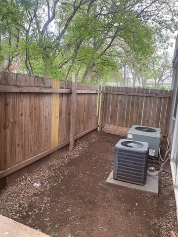 2200 Tabor CT A-1, Austin, TX 78748