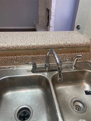 2200 Tabor CT A-1, Austin, TX 78748