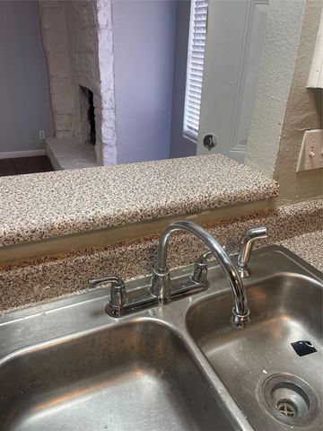 2200 Tabor CT A-1, Austin, TX 78748