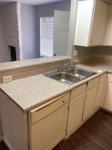 2200 Tabor CT A-1, Austin, TX 78748