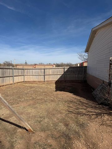 1515 N FOREST Street, Amarillo, TX 79106