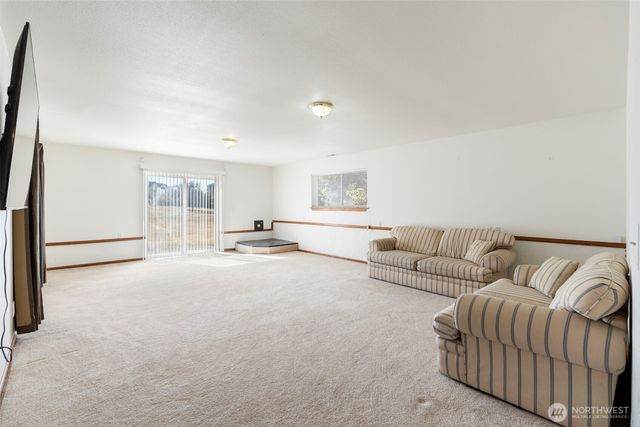 150 Pleasant Hill Road, Chehalis, WA 98532