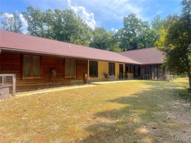 64 High Trails Drive, Eureka, MO 63025