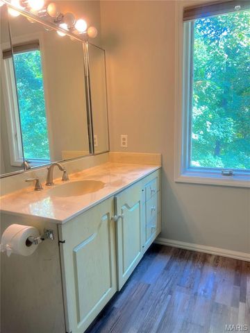 64 High Trails Drive, Eureka, MO 63025