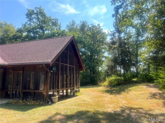64 High Trails Drive, Eureka, MO 63025