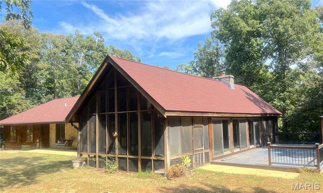 64 High Trails Drive, Eureka, MO 63025