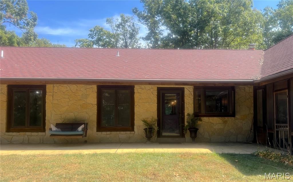 64 High Trails Drive, Eureka, MO 63025