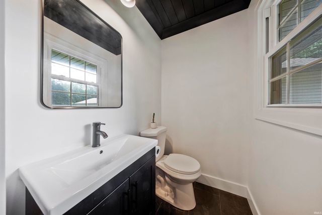 14400 Browning Road, Evansville, IN 47725