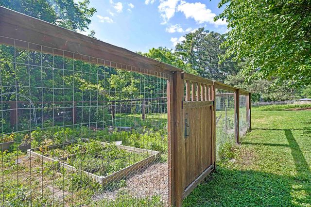 14400 Browning Road, Evansville, IN 47725