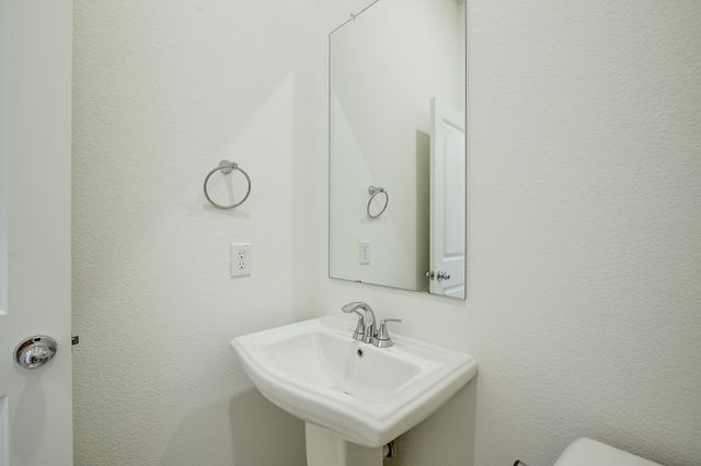 3708 Queen Road, Sherman, TX 75090