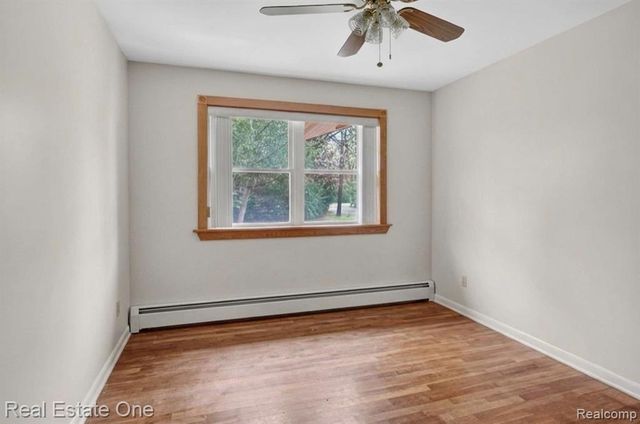 8391 E Court Street, Davison, MI 48423