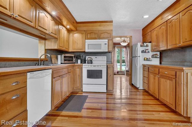 8391 E Court Street, Davison, MI 48423
