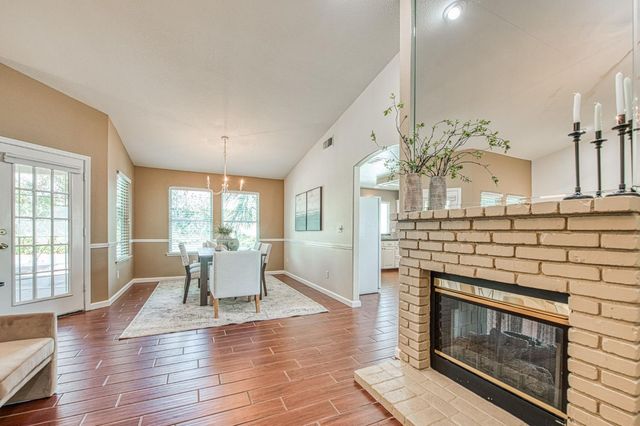 2254 E Quincy Avenue, Fresno, CA 93720