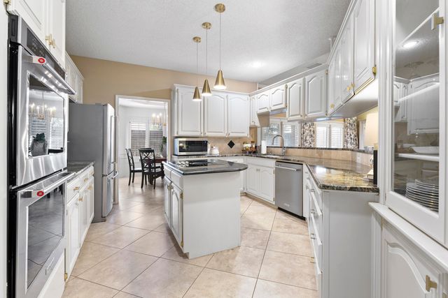 8706 Salem Avenue, Lubbock, TX 79424