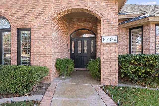 8706 Salem Avenue, Lubbock, TX 79424