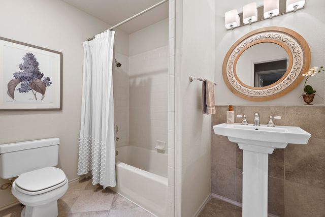 8706 Salem Avenue, Lubbock, TX 79424