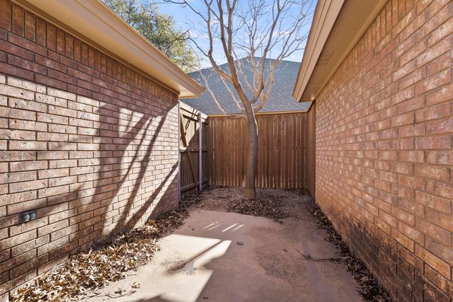 8706 Salem Avenue, Lubbock, TX 79424