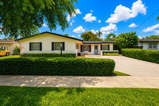 5380 SW 92nd Ave, Miami, FL 33165