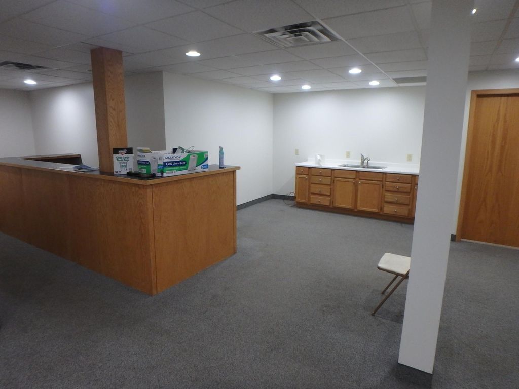 112 E 5th Street 101, Chaska, MN 55318 — photo 4