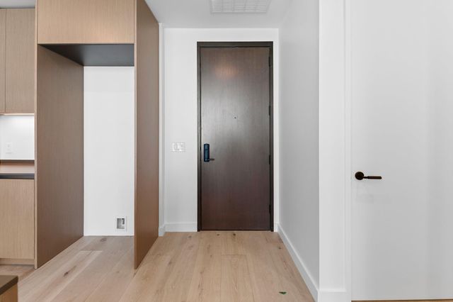 610 Davis ST 5206, Austin, TX 78701