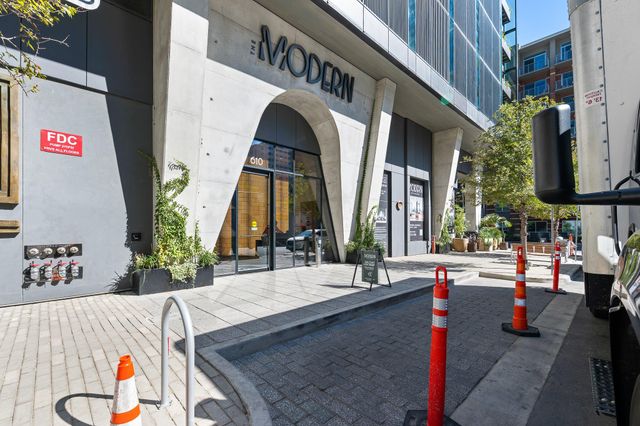 610 Davis ST 5206, Austin, TX 78701