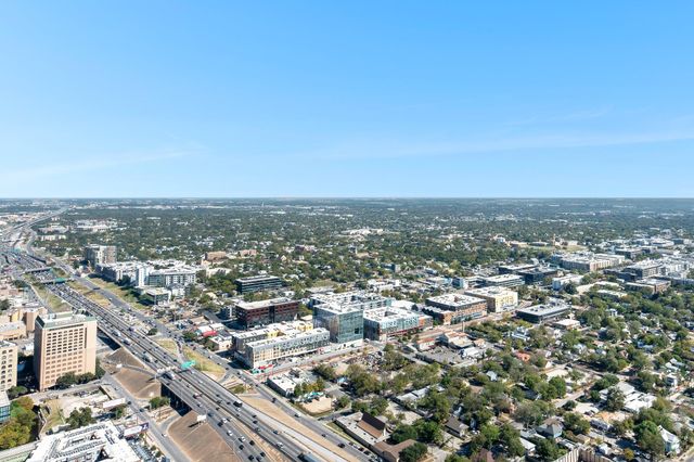 610 Davis ST 5206, Austin, TX 78701