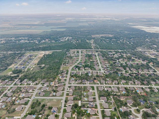 123 CATTLE DR, Castroville, TX 78009