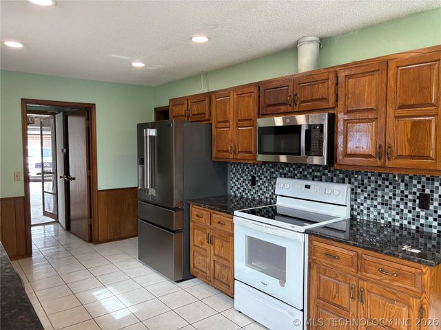 4517 S 135th East Avenue, Tulsa, OK 74134