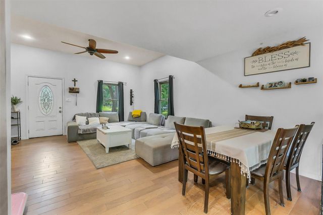 603 Hackamore Road, Simonton, TX 77485